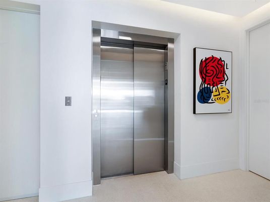 Elevator, Interior