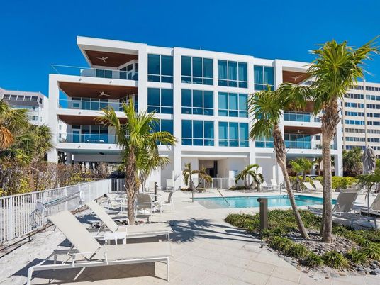Exterior, Facade, Pool, Condo Building