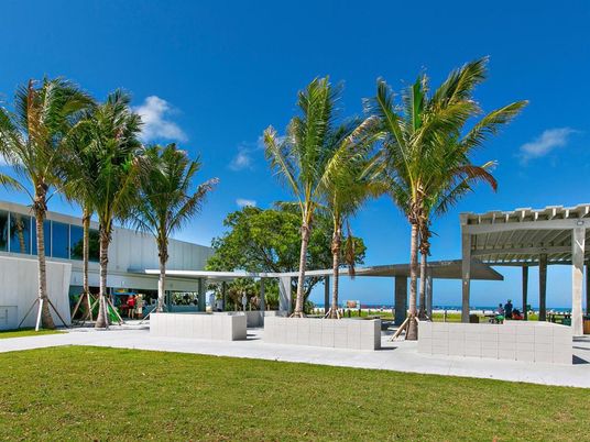 Backyard, Exterior, Water