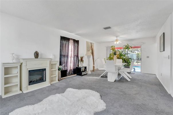 Dining room, Fireplace, Interior