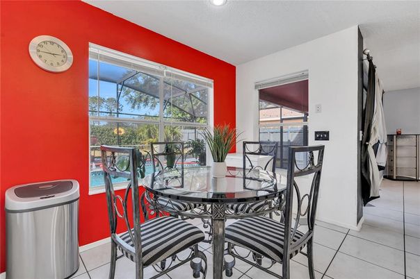 Dining room, Interior, Recessed Lighting
