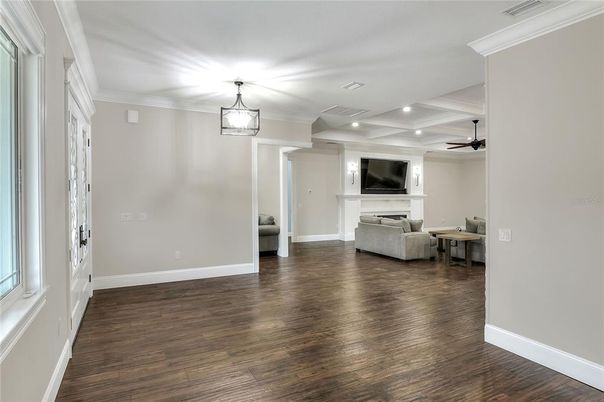 Interior, Living room, Pendant Lights, Recessed Lighting, Wood Texture Flooring
