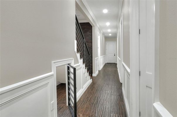 Interior, Recessed Lighting, Wood Texture Flooring