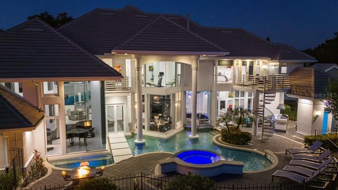 Exterior, Facade, Pool, French Provincial