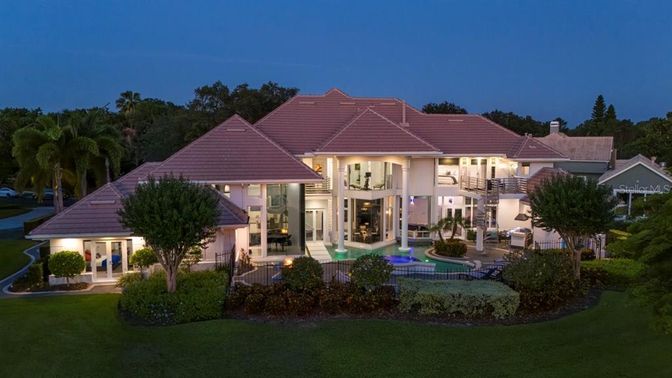 Backyard, Exterior, Facade, French Provincial