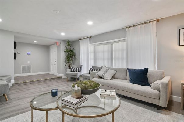 Interior, Living room, Recessed Lighting, Wood Texture Flooring