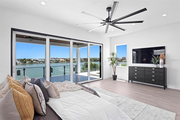 Bedroom, Interior, Recessed Lighting, Water, Wood Texture Flooring
