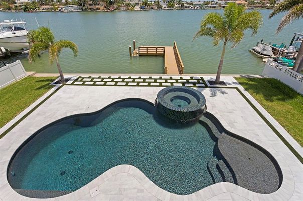 Exterior, Lake, Pool