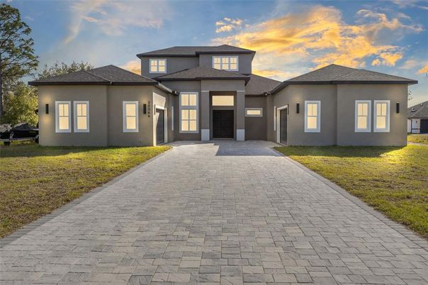 Backyard, Exterior, Facade, Mediterranean