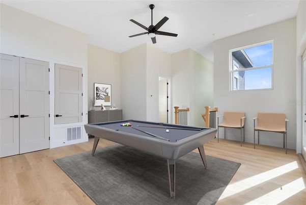 Billiard Table, Game Room, Interior, Wood Texture Flooring