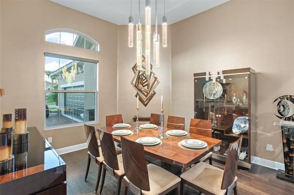 Dining room, Interior, Kitchen, Pendant Lights, Recessed Lighting, Stainless Steel Appliances, Wood Texture Flooring