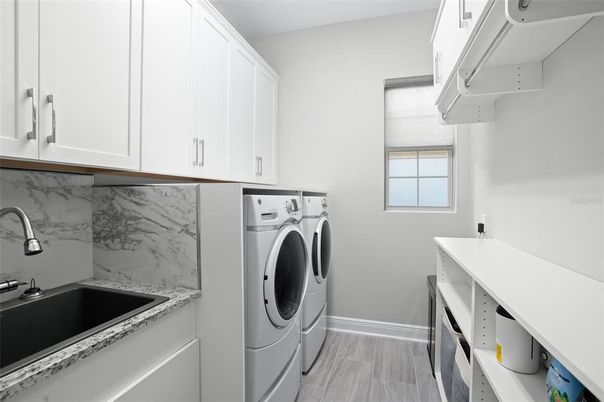 Interior, Marble Walls, Washer, Wood Texture Flooring