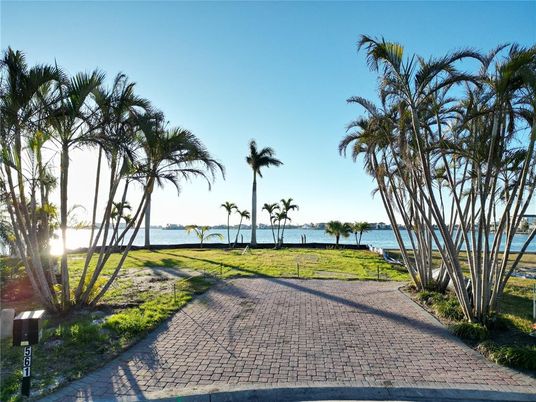 Exterior, Lake, Water