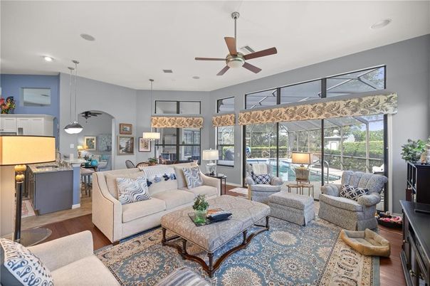 Interior, Kitchen, Living room, Pendant Lights, Recessed Lighting, Wood Texture Flooring