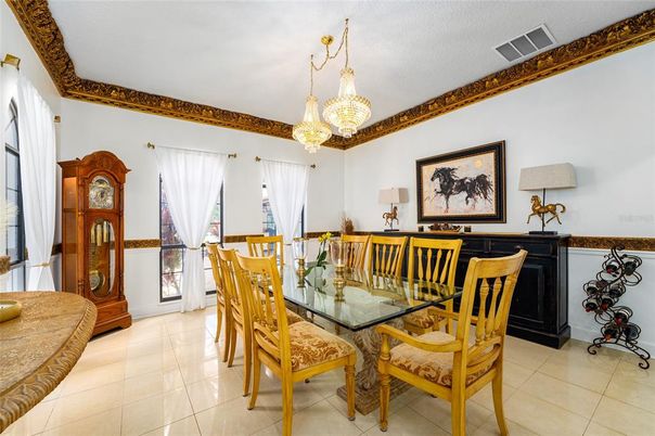 Chandelier, Dining room, Interior