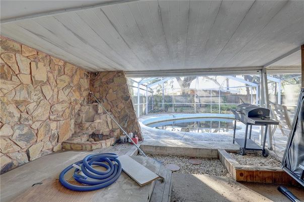 Exterior, Pool, Sun Room