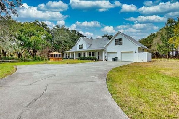 Attached, Backyard, Exterior, Facade, Farmhouse