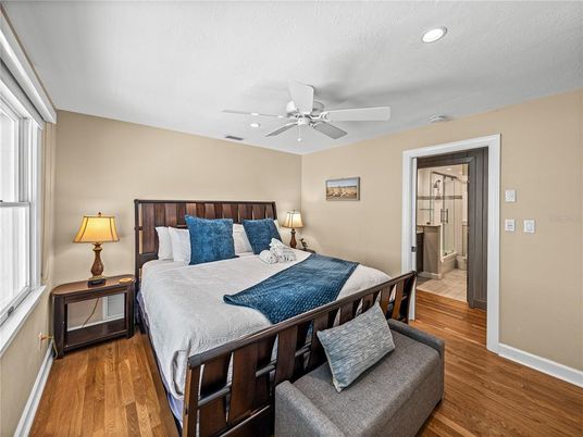 Bathroom, Bedroom, Interior, Recessed Lighting, Wood Texture Flooring