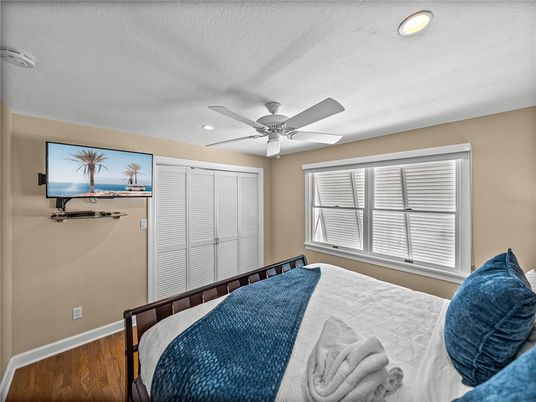 Bedroom, Interior, Recessed Lighting, Wood Texture Flooring