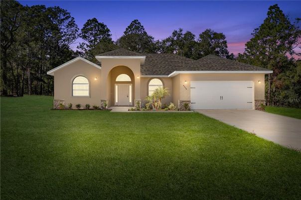 Attached, Backyard, Exterior, Facade, Ranch