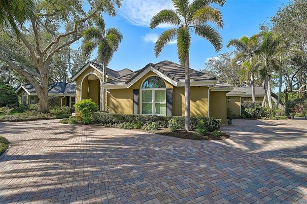Backyard, Exterior, Facade, Mediterranean
