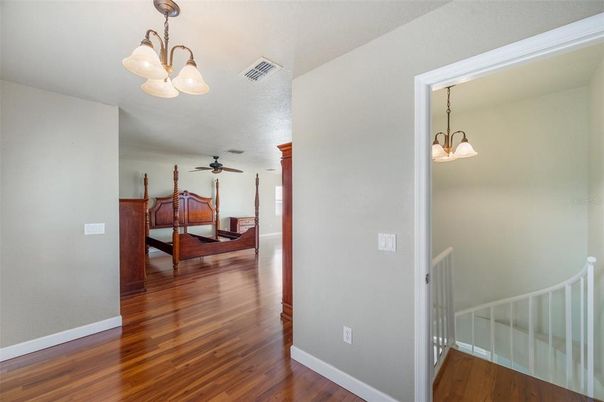Interior, Pendant Lights, Wood Texture Flooring