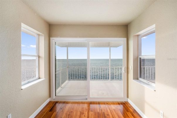 Empty room, Interior, Water, Wood Texture Flooring