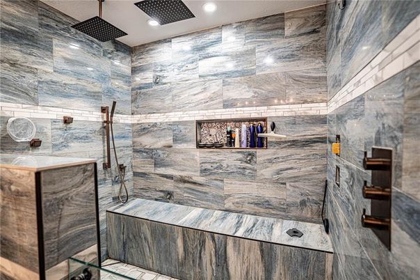 Bathroom, Interior, Recessed Lighting