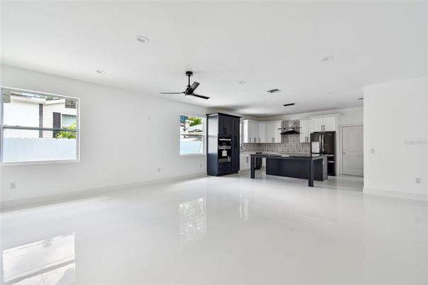 Empty room, Interior, Kitchen, Recessed Lighting