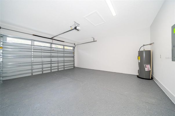 Garage, Interior