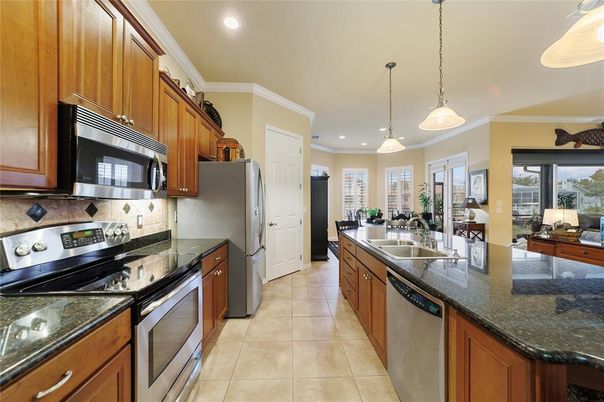 Interior, Kitchen, Pendant Lights, Recessed Lighting, Stainless Steel Appliances