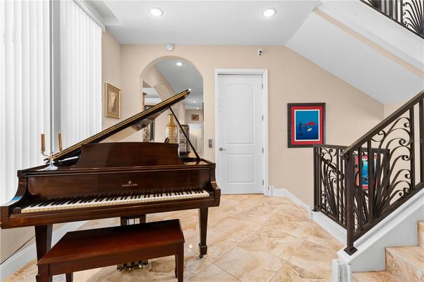 Interior, Piano, Recessed Lighting