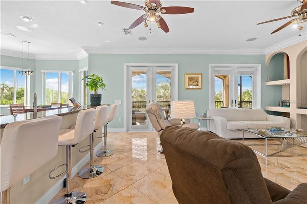 Dining room, Interior, Living room, Pendant Lights, Recessed Lighting
