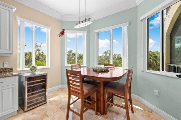 Dining room, Interior, Pendant Lights