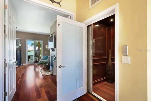 Interior, Recessed Lighting, Sauna Room