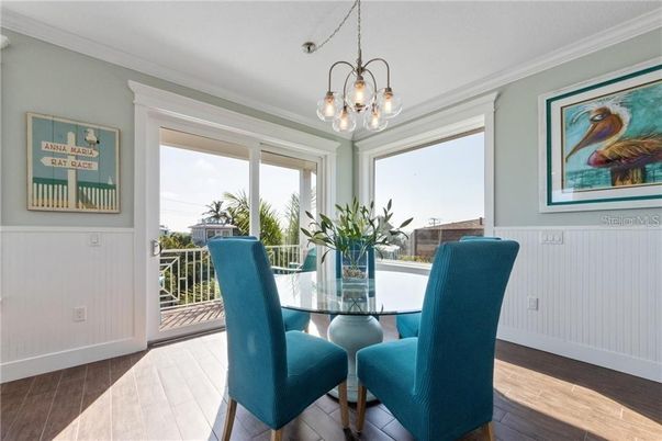 Chandelier, Dining room, Interior, Wood Texture Flooring