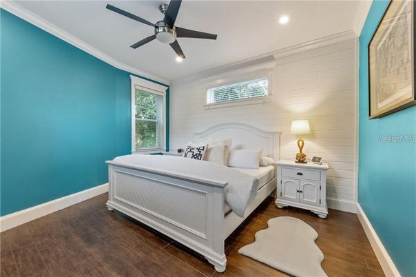 Bedroom, Interior, Recessed Lighting, Wood Texture Flooring