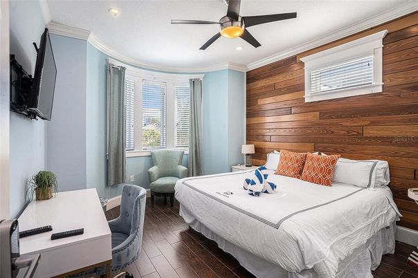 Bedroom, Home Office, Interior, Recessed Lighting, Wood Texture Flooring, Wooden Walls