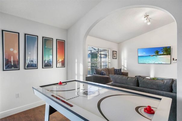 Game Room, Interior, Living room, Wood Texture Flooring