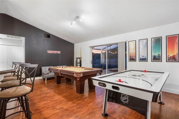 Billiard Table, Game Room, Interior, Wood Texture Flooring