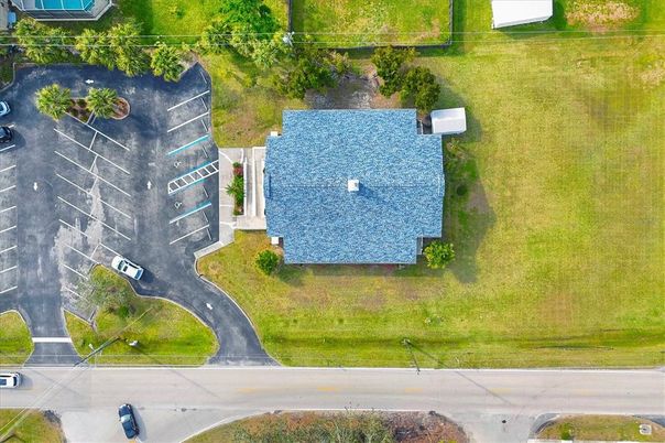 Exterior, Drone