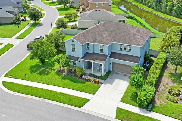 Exterior, Drone