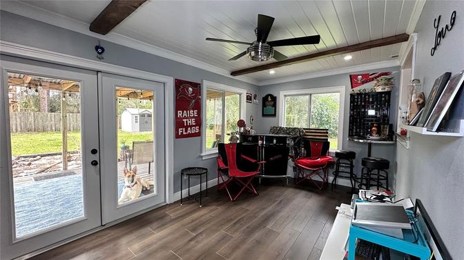 Interior, Recessed Lighting, Wooden Beams, Wood Texture Flooring