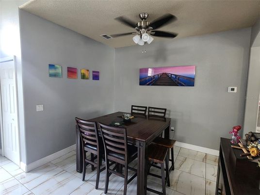 Dining room, Interior