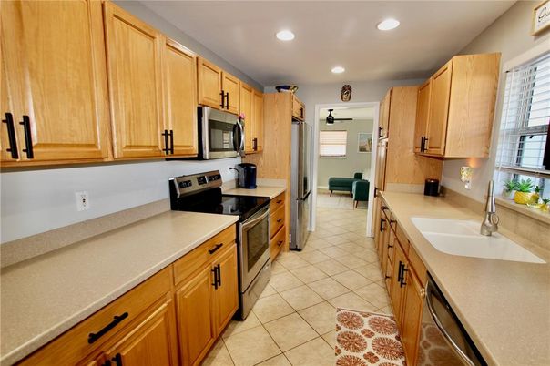 Interior, Kitchen, Recessed Lighting