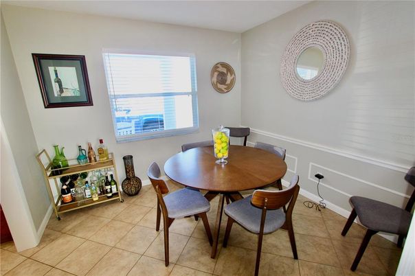 Dining room, Interior