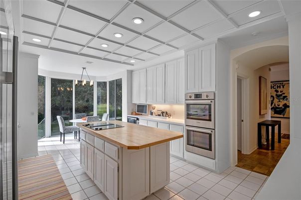 Dining room, Interior, Kitchen, Pendant Lights, Recessed Lighting