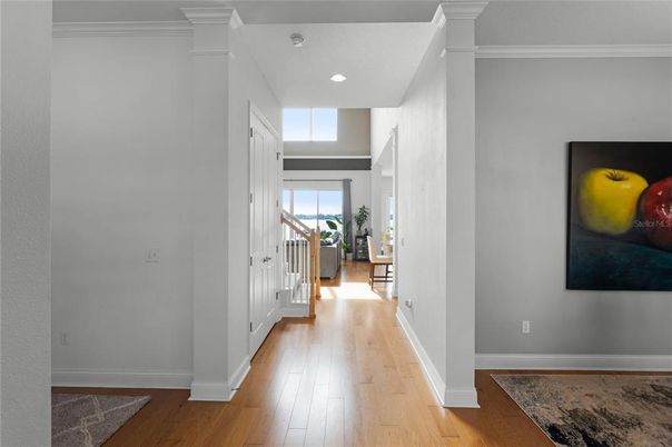 Interior, Recessed Lighting, Wood Texture Flooring