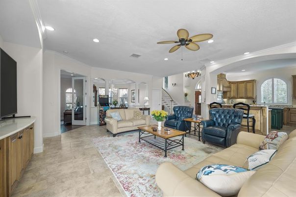 Chandelier, Interior, Kitchen, Living room, Recessed Lighting