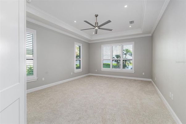 Empty room, Interior, Recessed Lighting